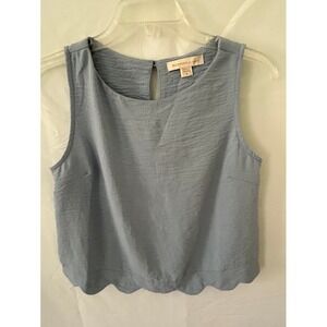 Monteau Los Angeles Women Small Light Blue Scalloped Hem Sleeveless Crepe Blouse